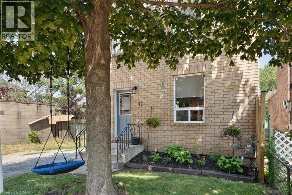 11 PRIMROSE Avenue - 39
