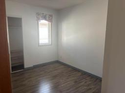 83 George Lawrence Bay, Winnipeg, MB R2C5M6 Photo 8