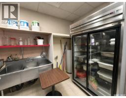 832 Albert Street, Regina, SK S4T1X8 Photo 10