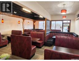 832 Albert Street, Regina, SK S4T1X8 Photo 6