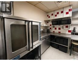 832 Albert Street, Regina, SK S4T1X8 Photo 9