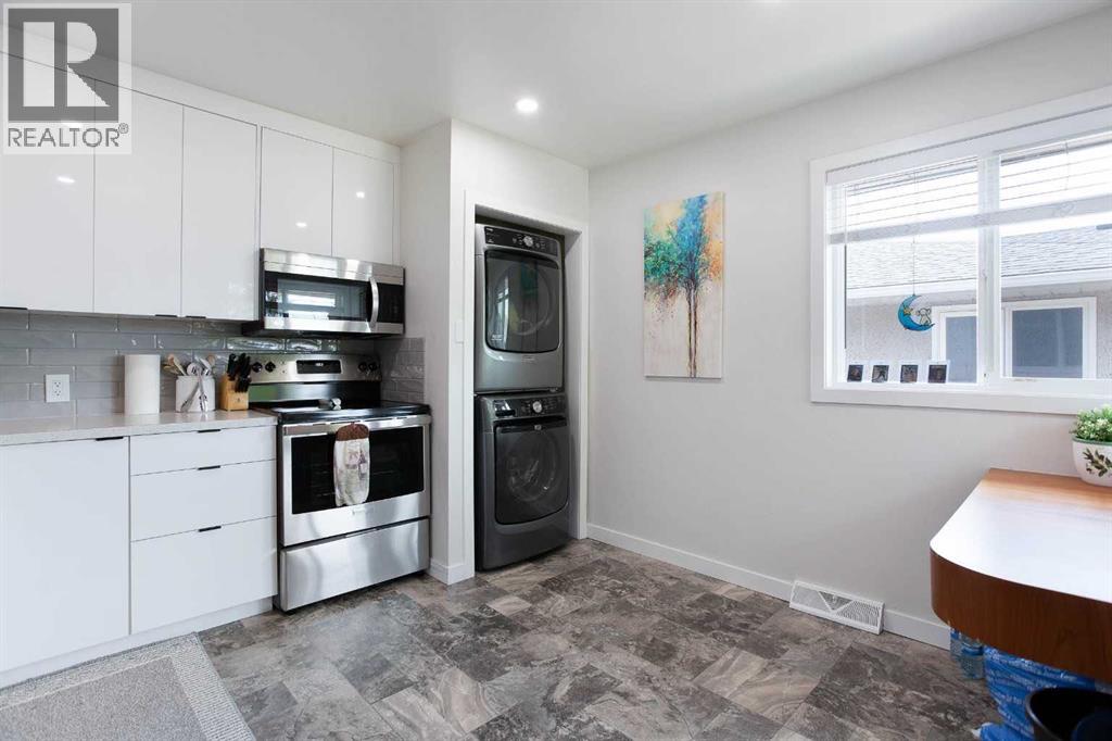 3222/3224 14 Street NW - 5