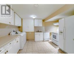 Bsmt - 24 Sandbanks Drive E, Richmond Hill, ON L4E4K7 Photo 11