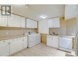 Bsmt - 24 Sandbanks Drive E, Richmond Hill, ON L4E4K7 Photo 13