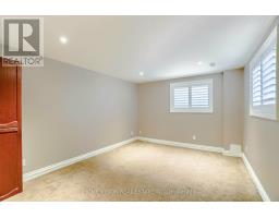 Bsmt - 24 Sandbanks Drive E, Richmond Hill, ON L4E4K7 Photo 15