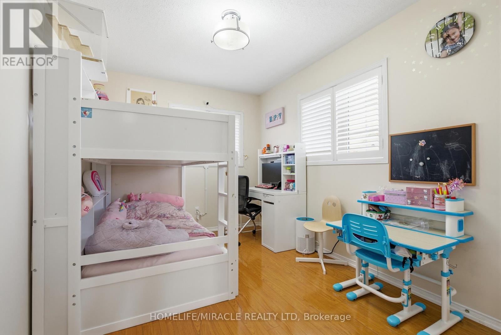 243 VENICE GATE DRIVE - Image 29