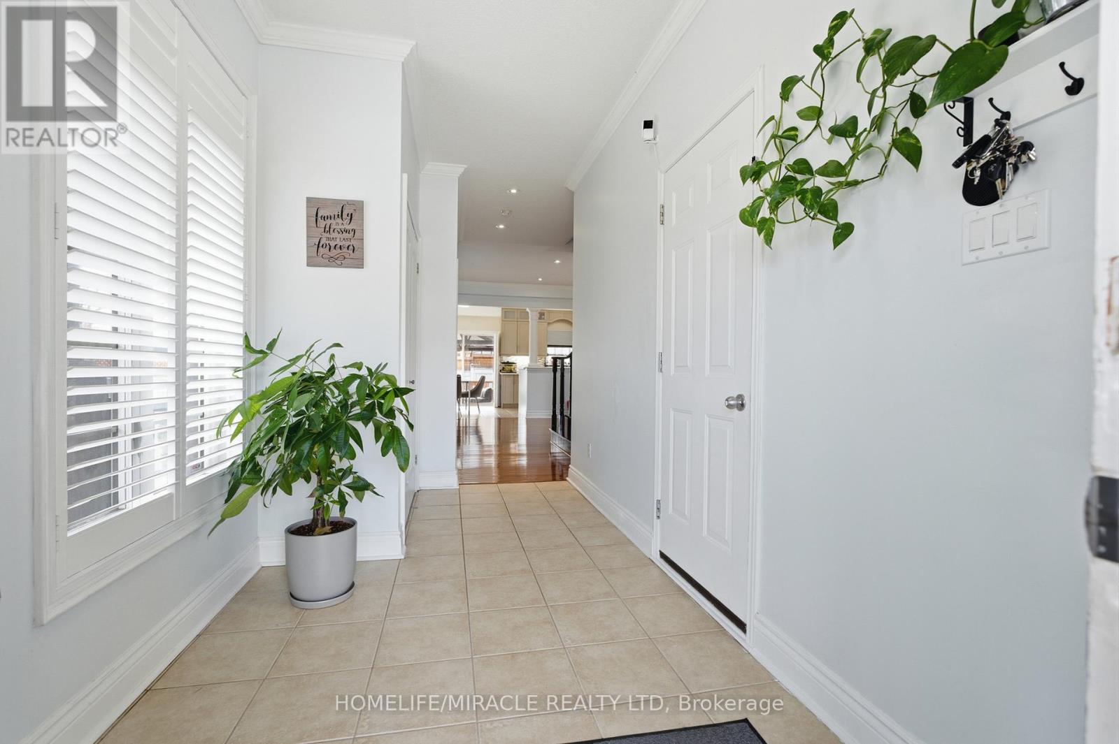 243 VENICE GATE DRIVE - 5