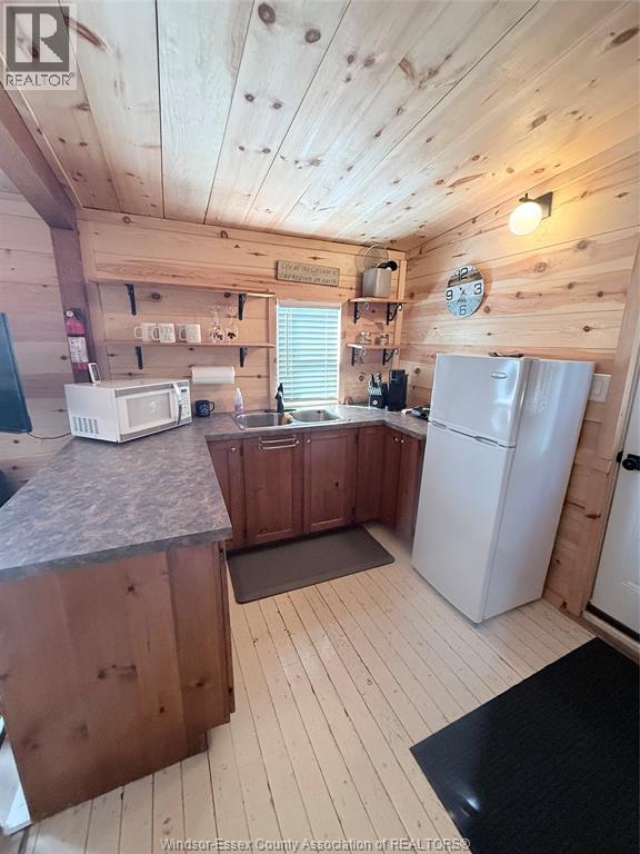 4228 DEEP BAY ROAD - Image 27