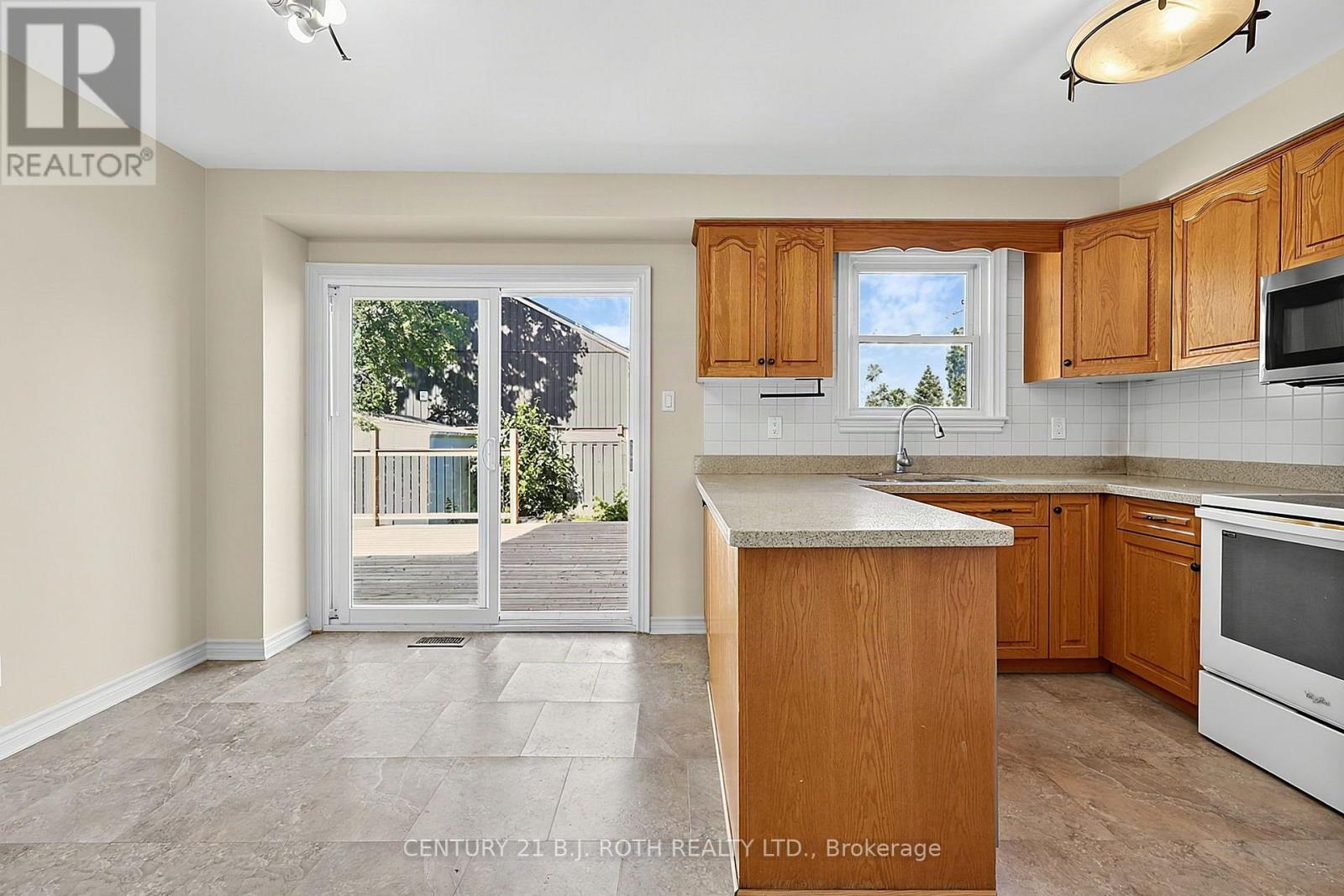 104 WOODSIDE DRIVE - Image 8