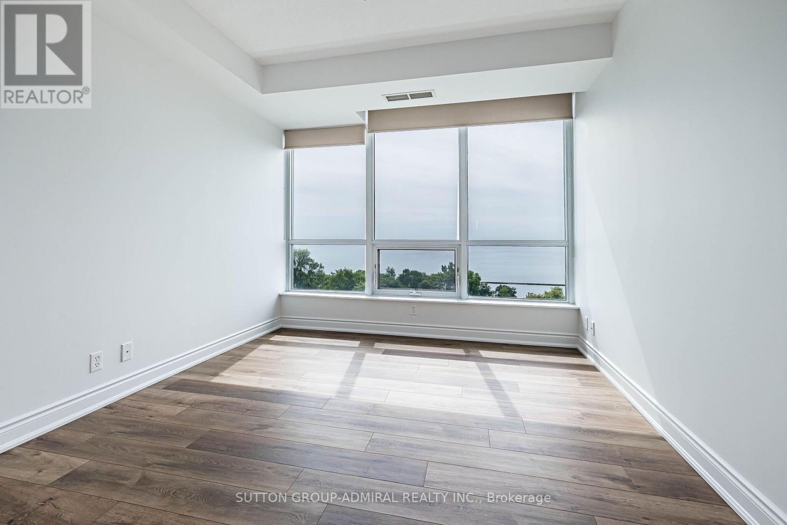 #803 1900 LAKE SHORE BOULEVARD W - Image 30