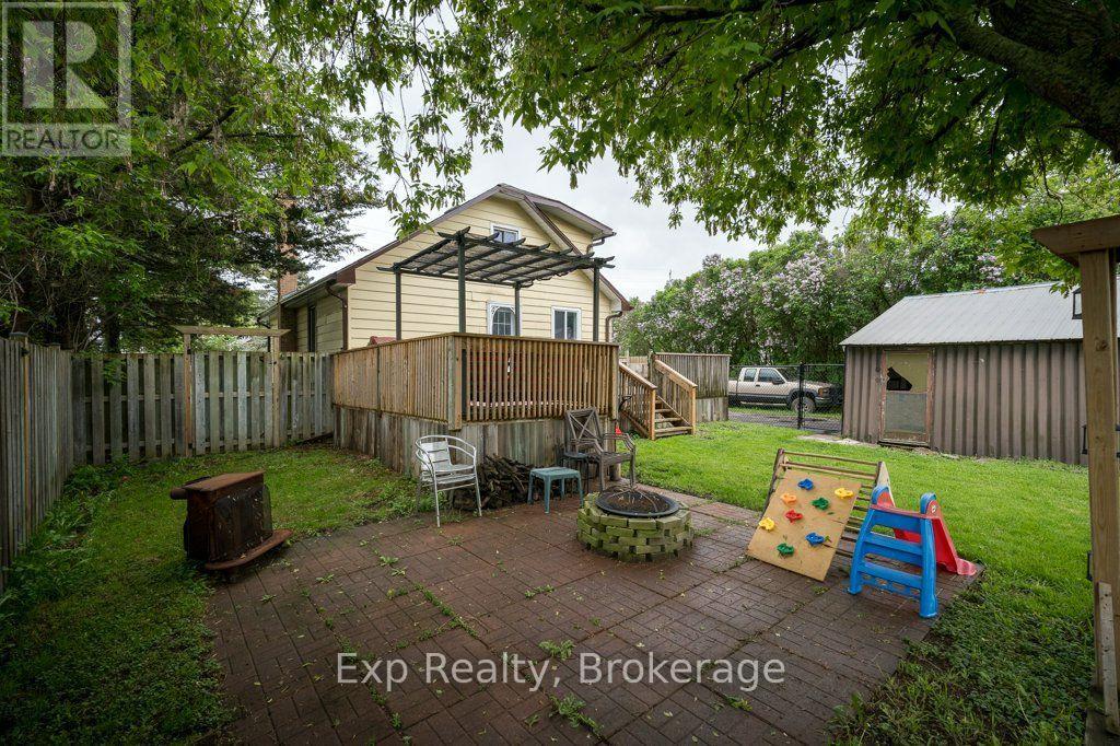 525 CANNIFTON ROAD N - Image 22