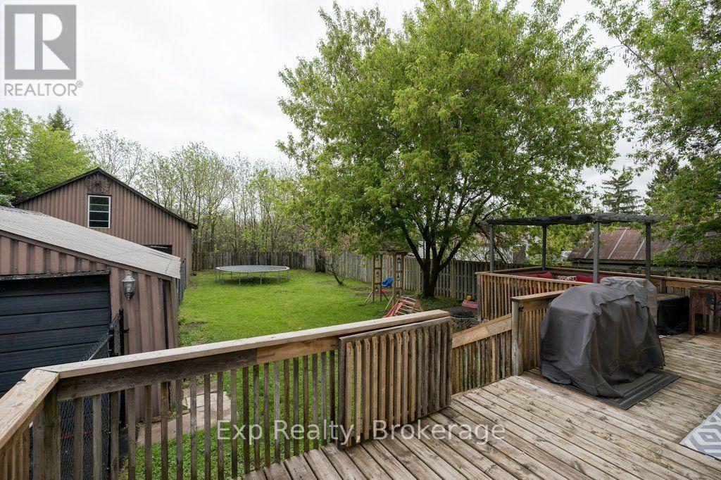 525 CANNIFTON ROAD N - Image 29