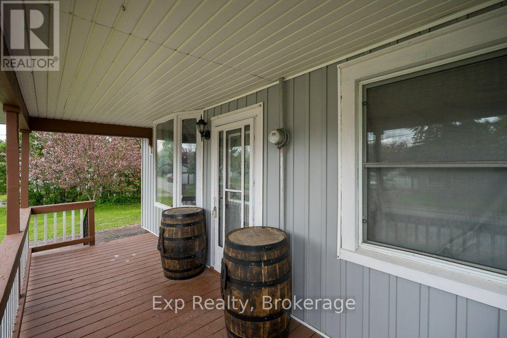 525 CANNIFTON ROAD N - Image 7
