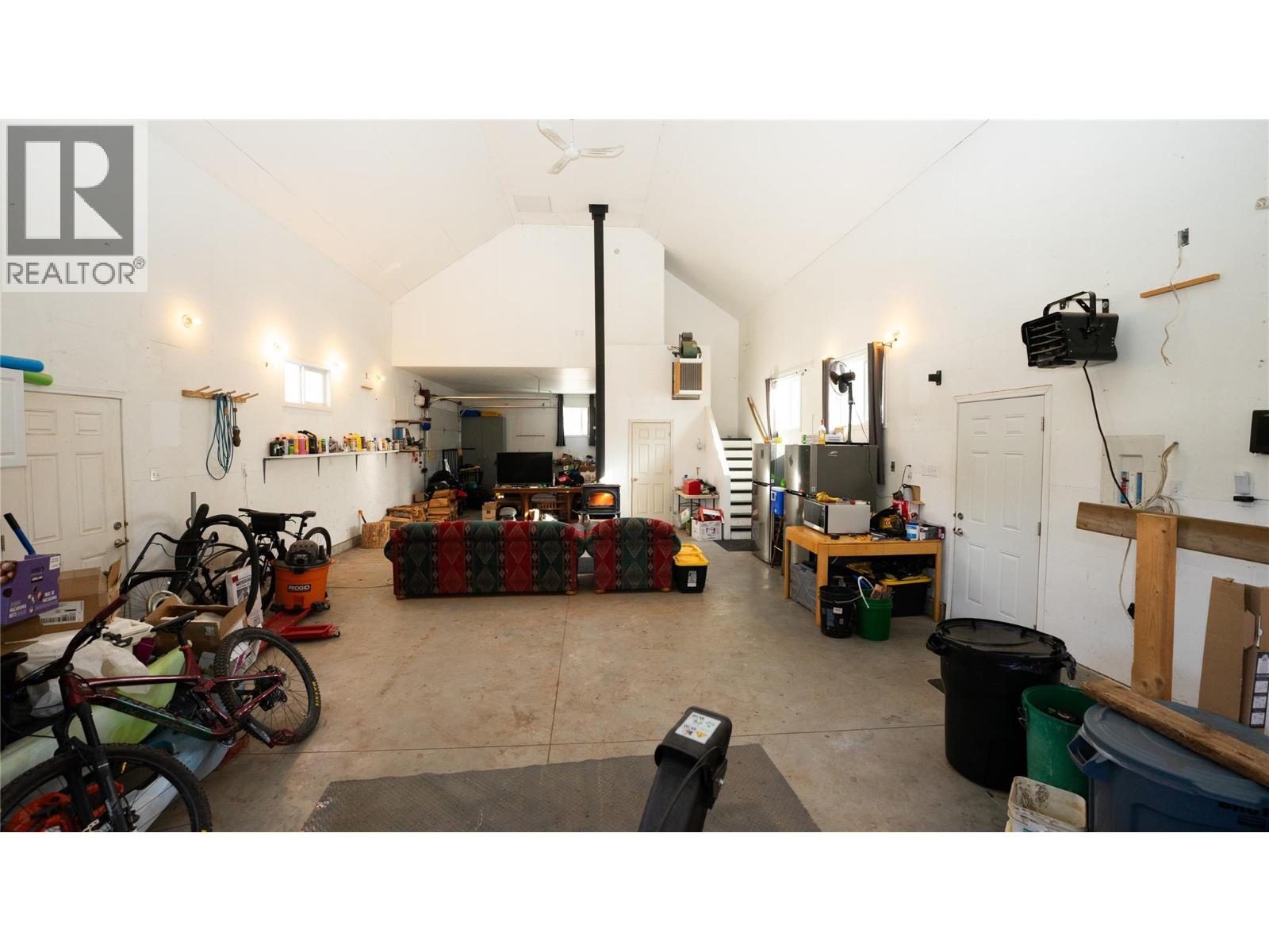 401 Gillis Avenue - 8