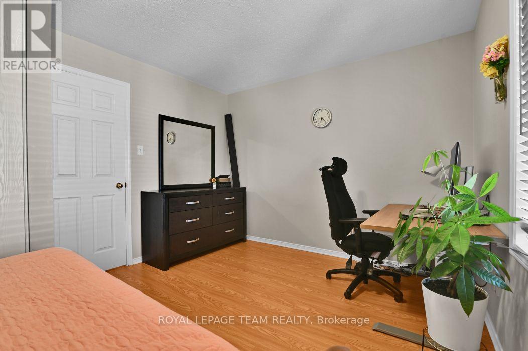 7 KARENDALE STREET - Image 18