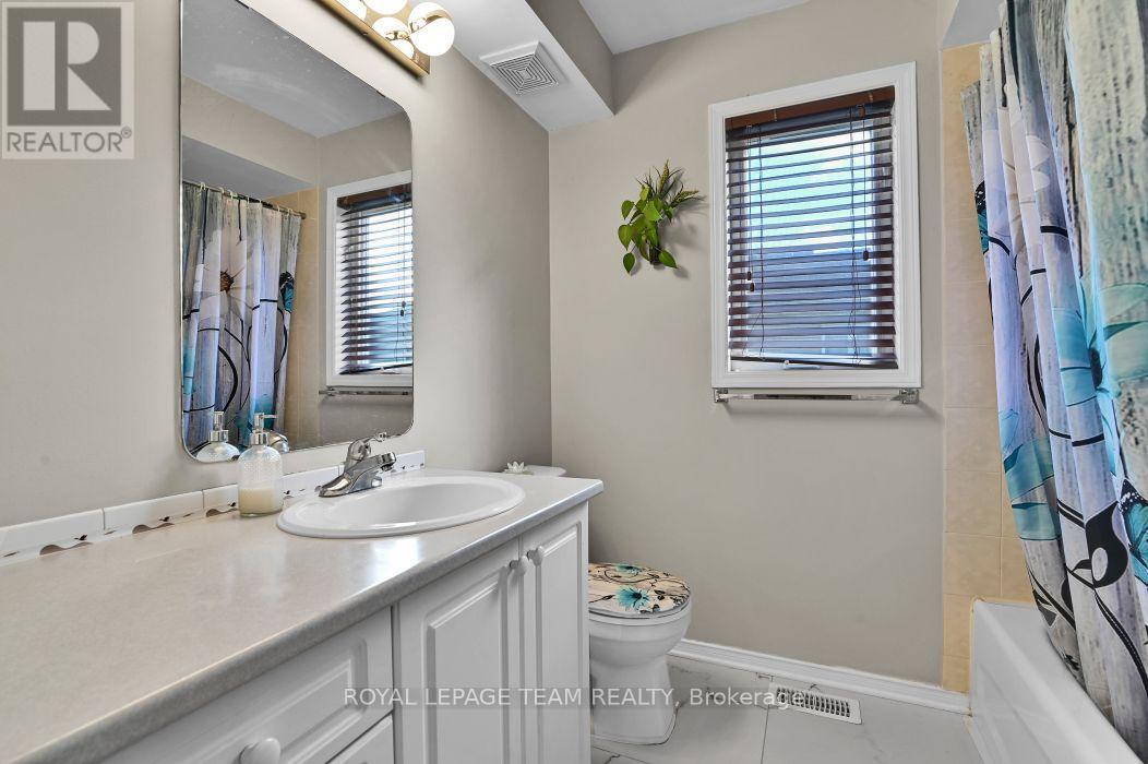 7 KARENDALE STREET - Image 19