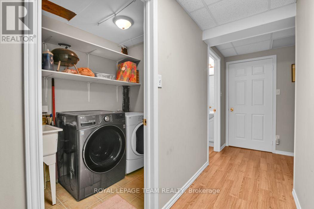 7 KARENDALE STREET - Image 24