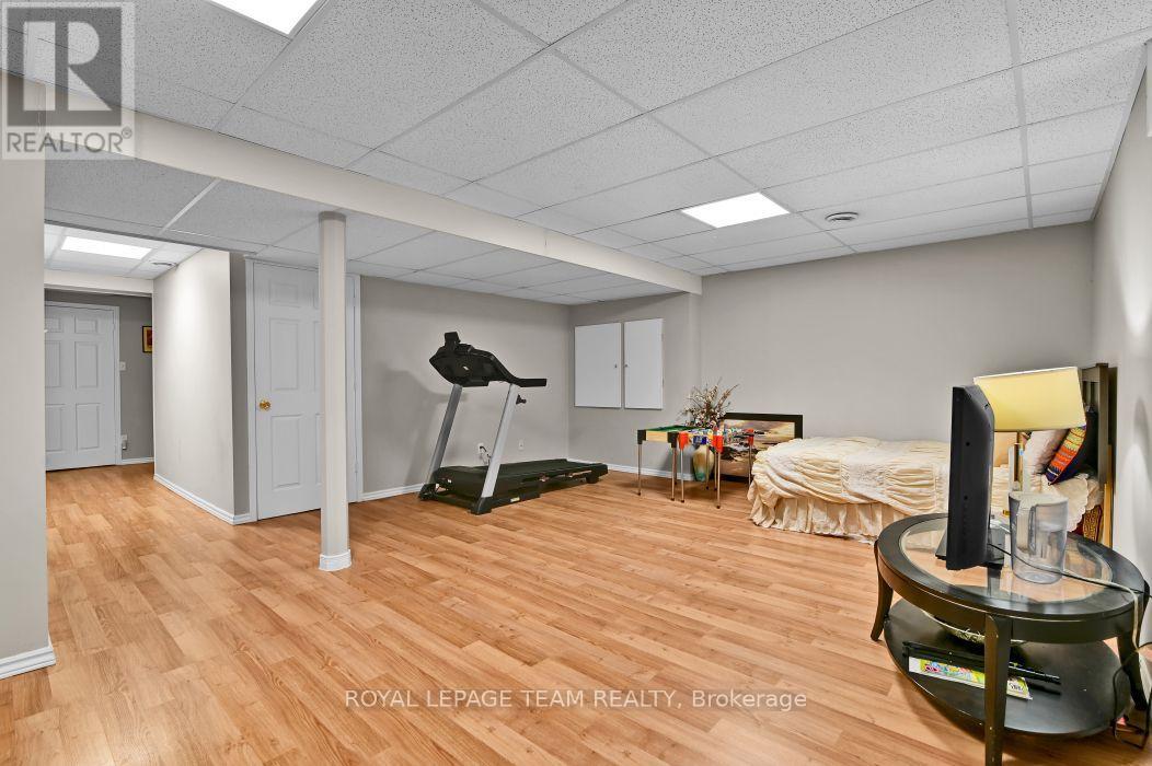 7 KARENDALE STREET - Image 25