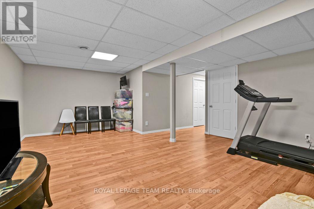 7 KARENDALE STREET - Image 26