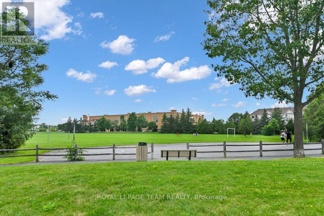 7 KARENDALE STREET - Image 31