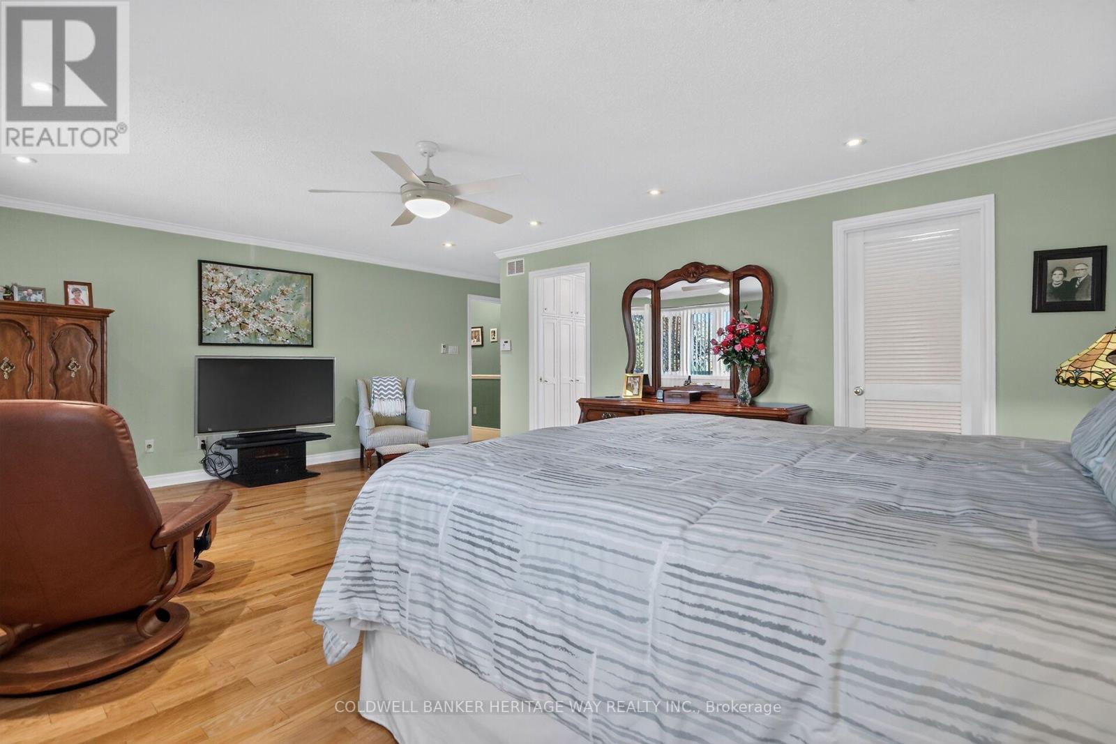 14 BUTTERFIELD ROAD - Image 25