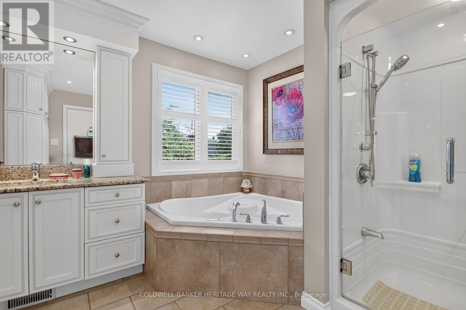 14 BUTTERFIELD ROAD - Image 32