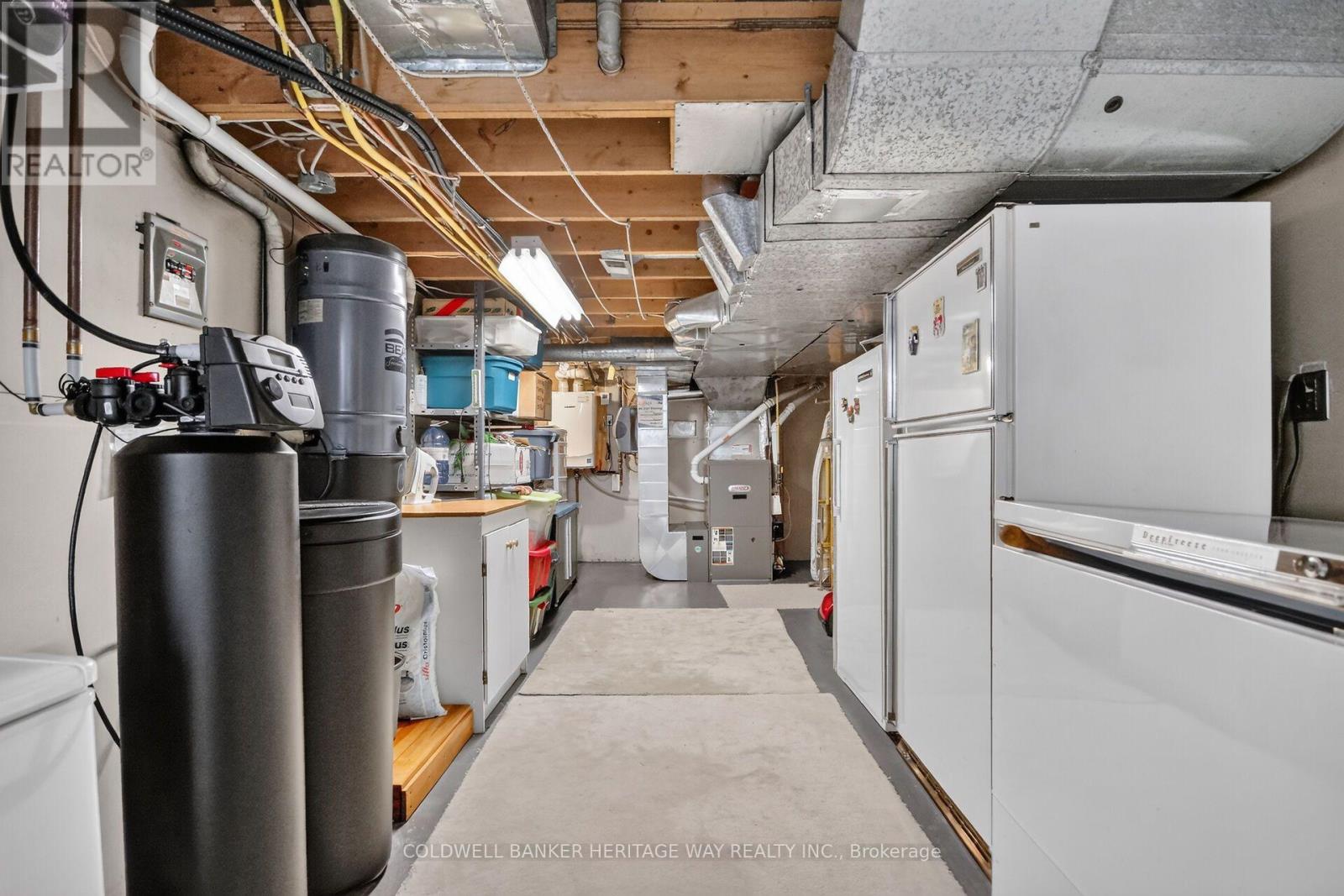 14 BUTTERFIELD ROAD - Image 42