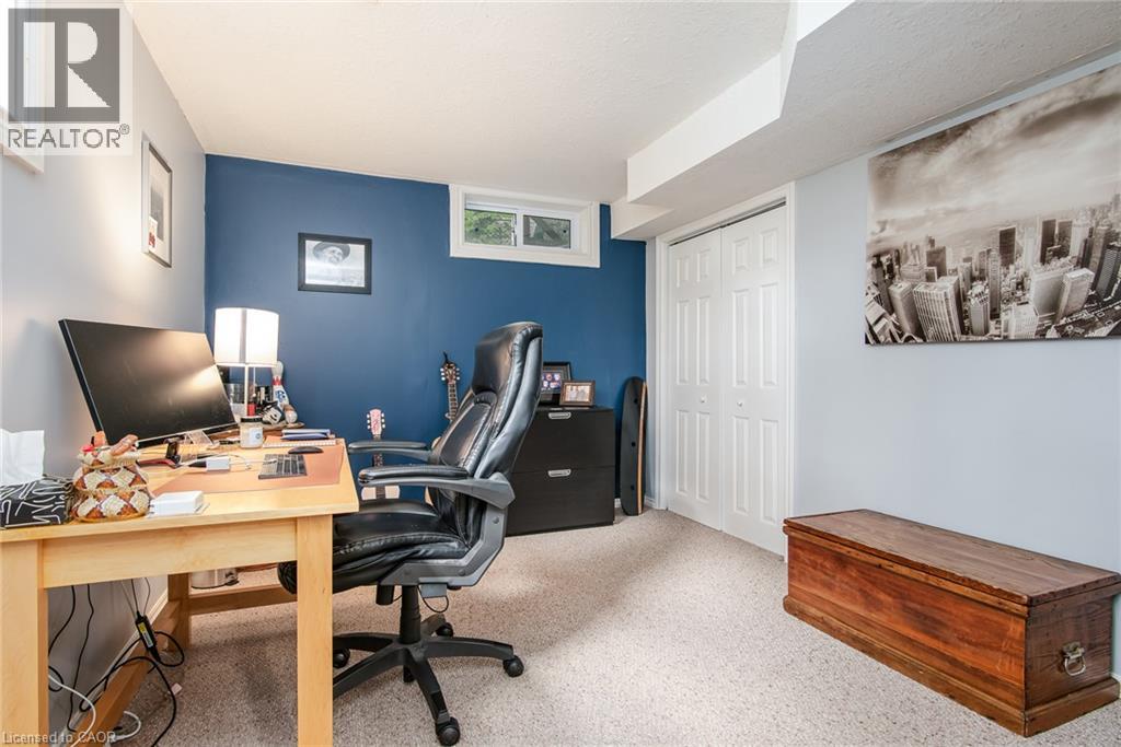 51 MURRAYHILL Court - 41