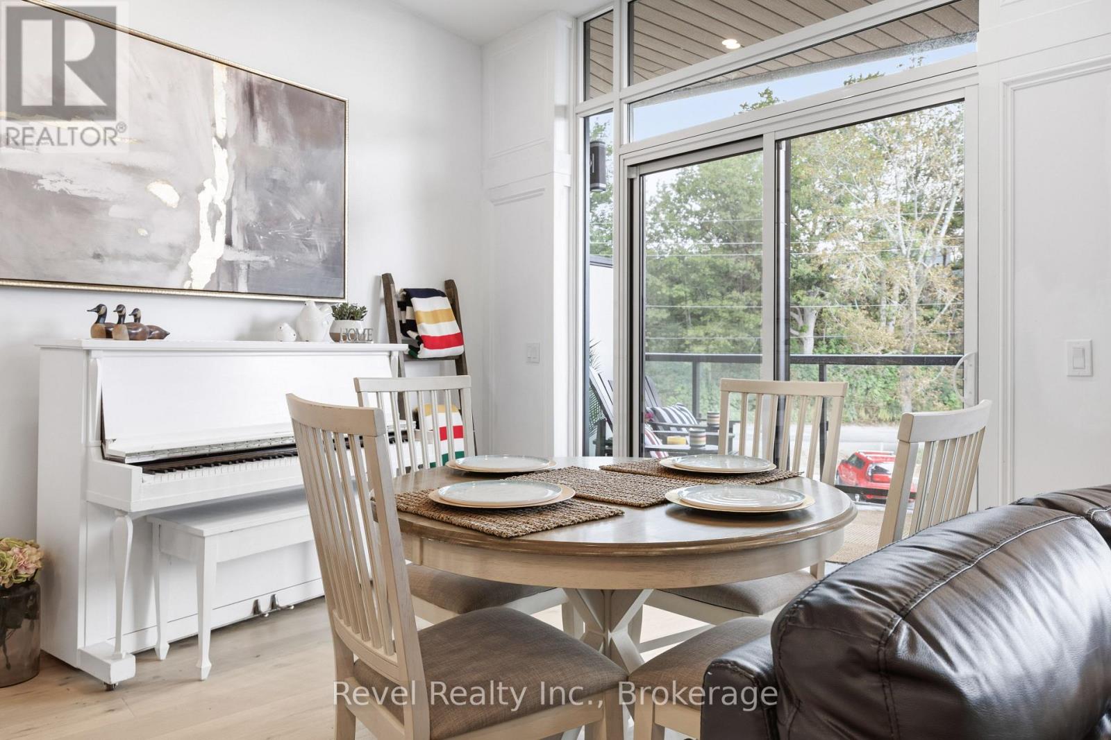 #221 99 LOUISA STREET - Image 24