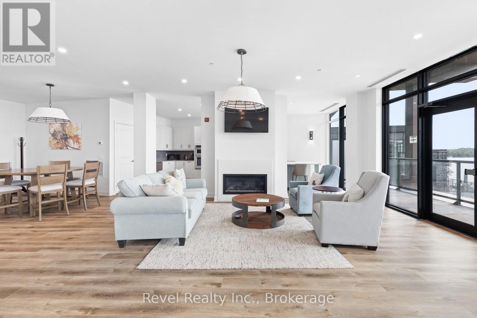 #221 99 LOUISA STREET - Image 40