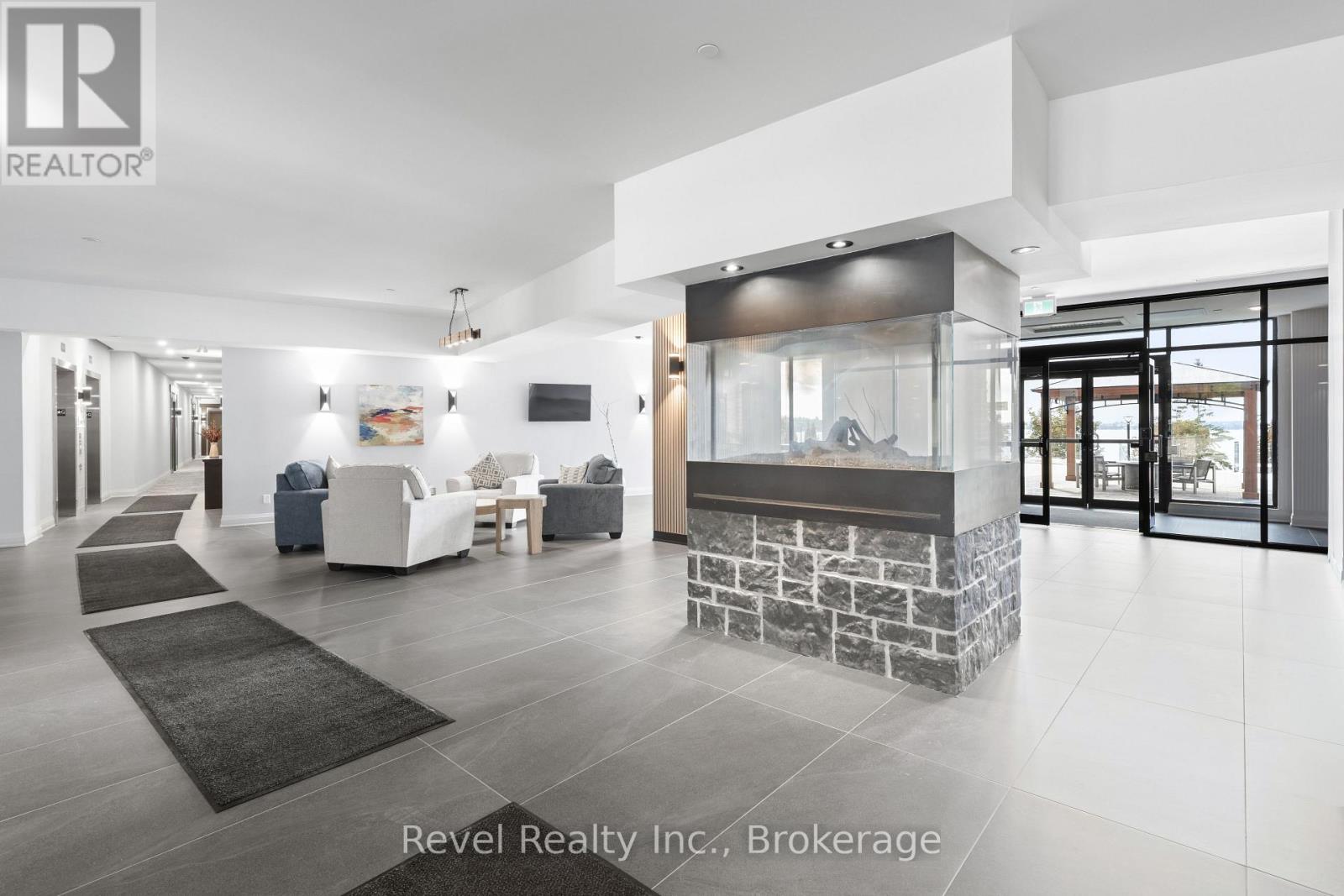 #221 99 LOUISA STREET - Image 42