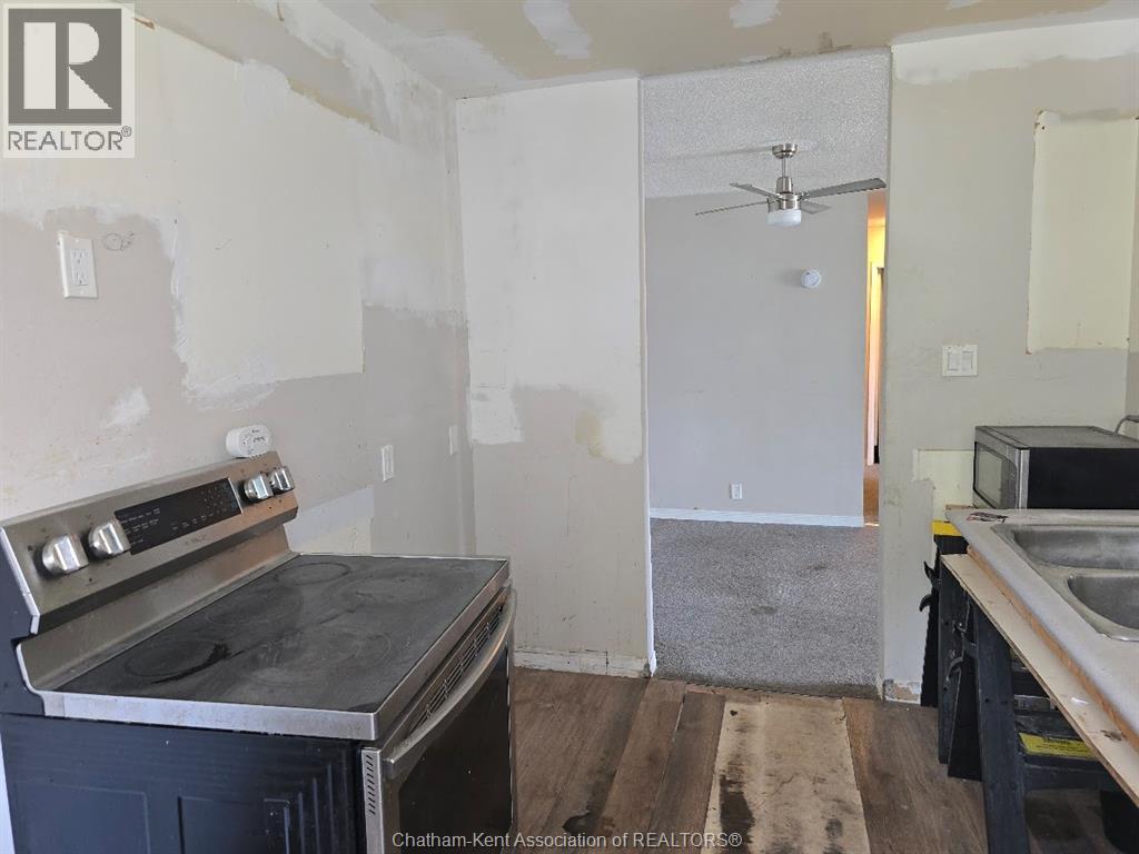 #A207 12 Montgomery DRIVE - Image 35