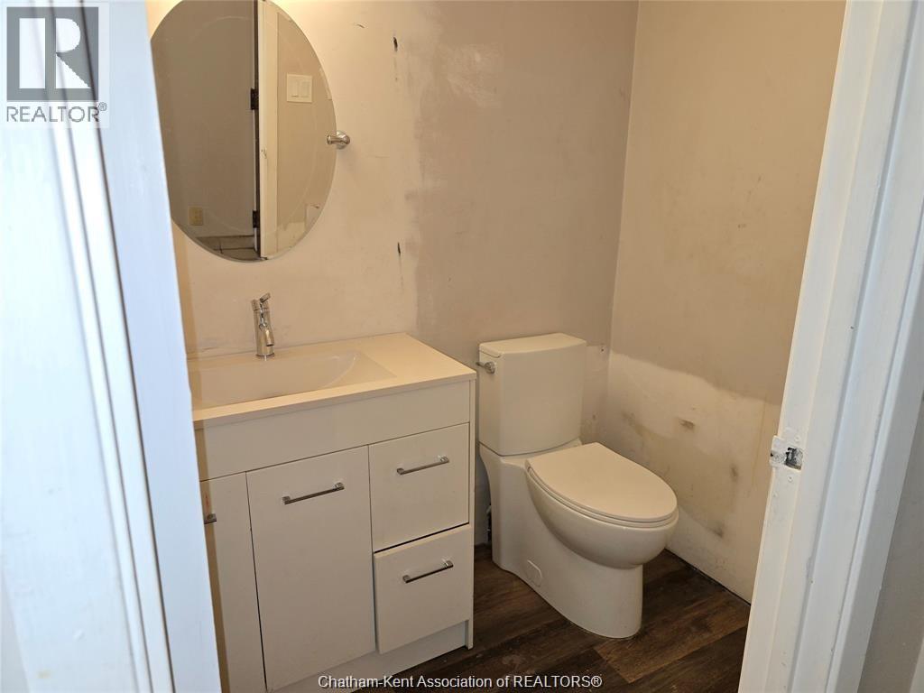#A207 12 Montgomery DRIVE - Image 39