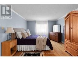 19 Maple Crescent, Oro Medonte, ON L0L1T0 Photo 8