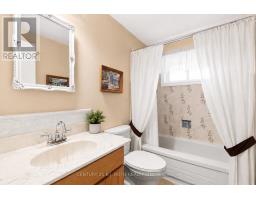 19 Maple Crescent, Oro Medonte, ON L0L1T0 Photo 9