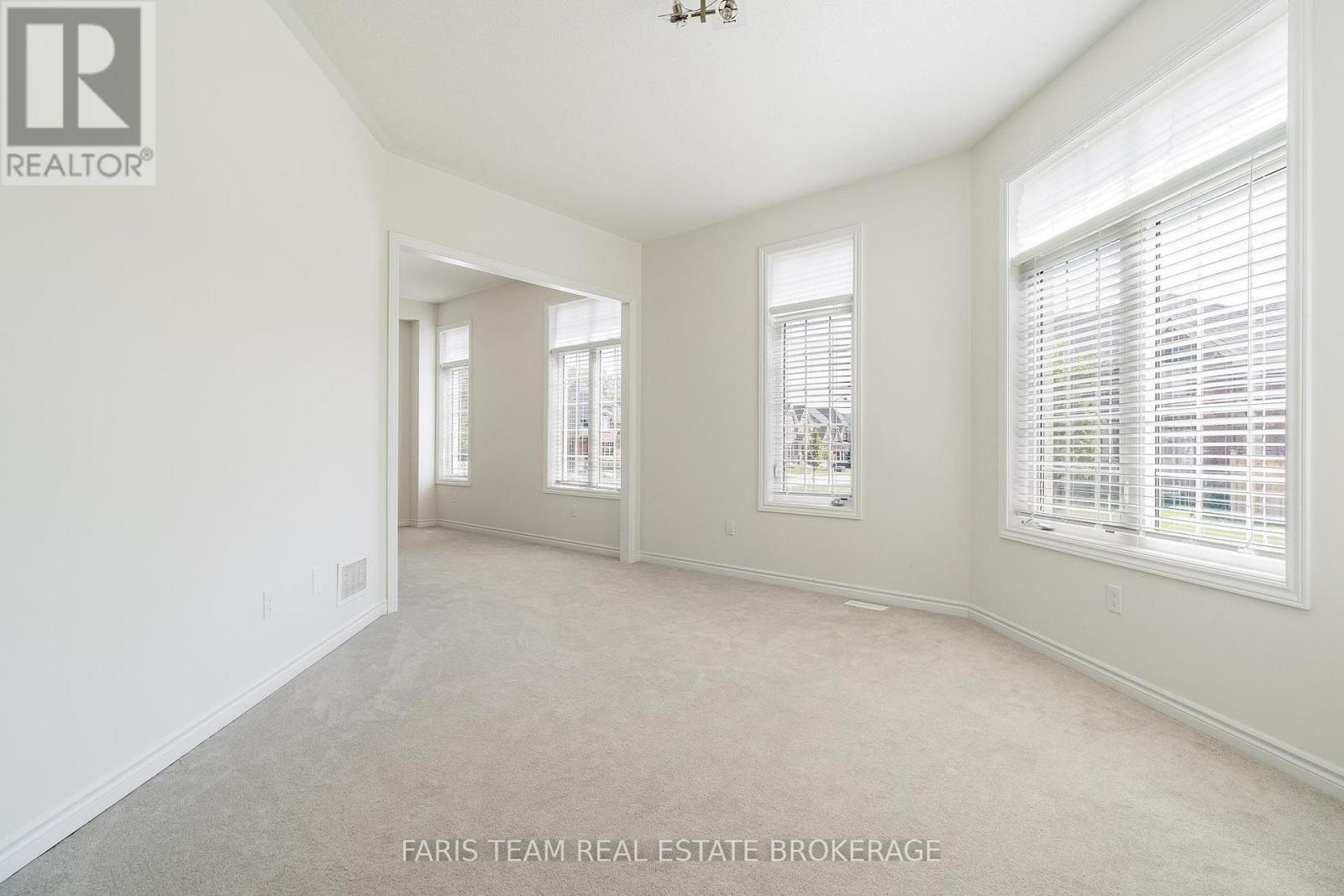 12 THOMPSON WAY - Image 14