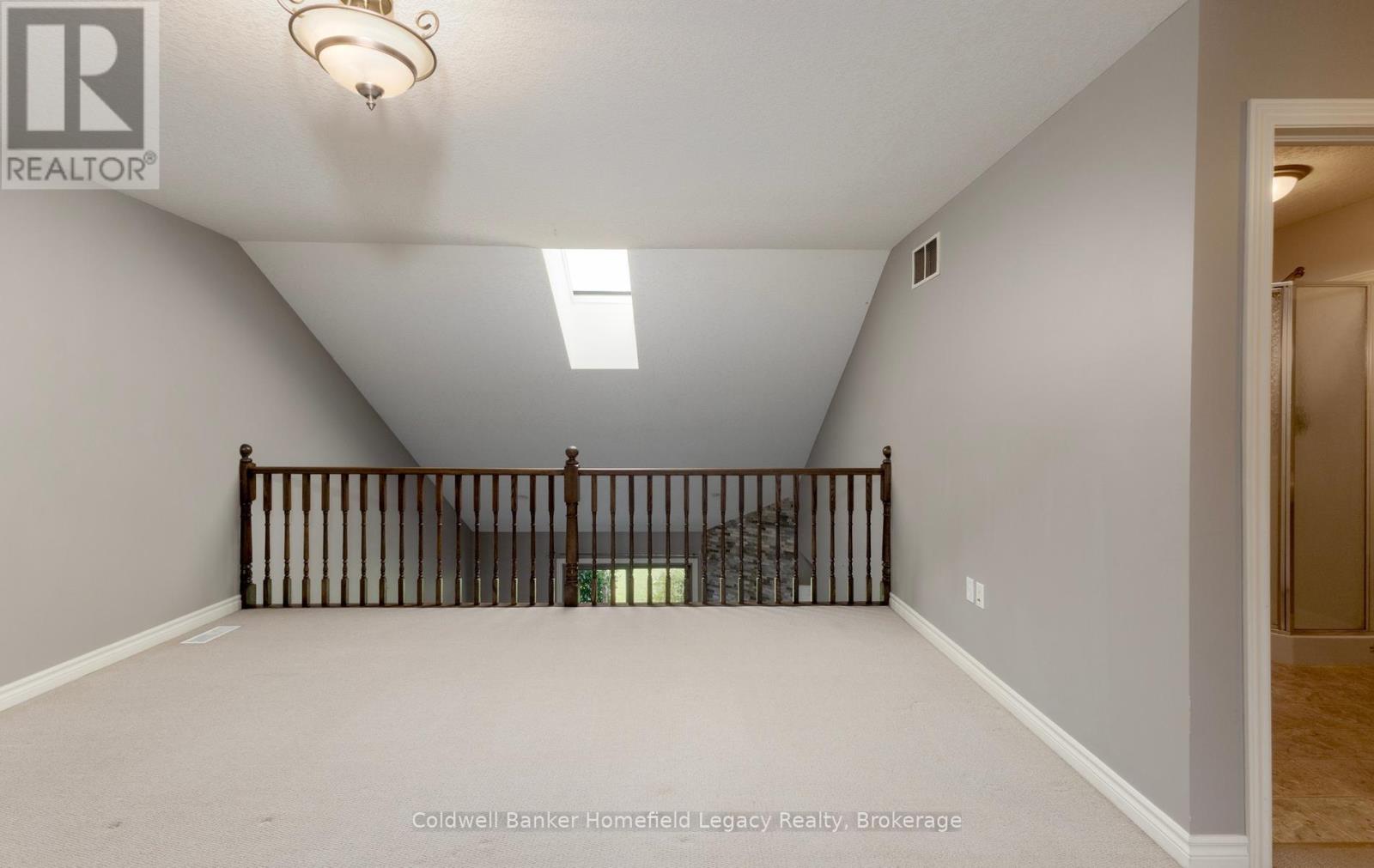 #3 144 SOUTHVALE ROAD - 22
