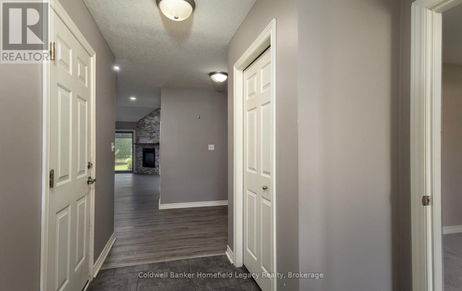 #3 144 SOUTHVALE ROAD - 4