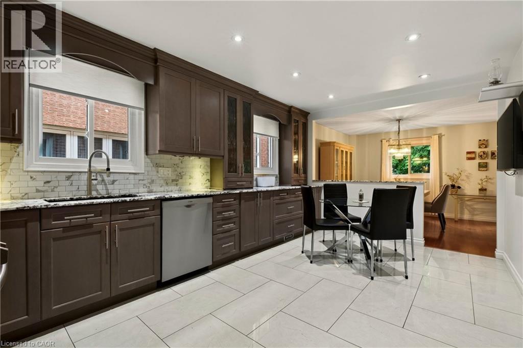 4348 JENKINS Crescent - 12