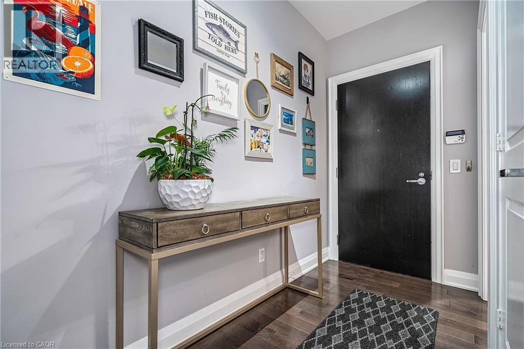 #206 11 BRONTE Road, Oakville, Ontario, L6L0E1, Oakville, Ontario — photo 5 of 5