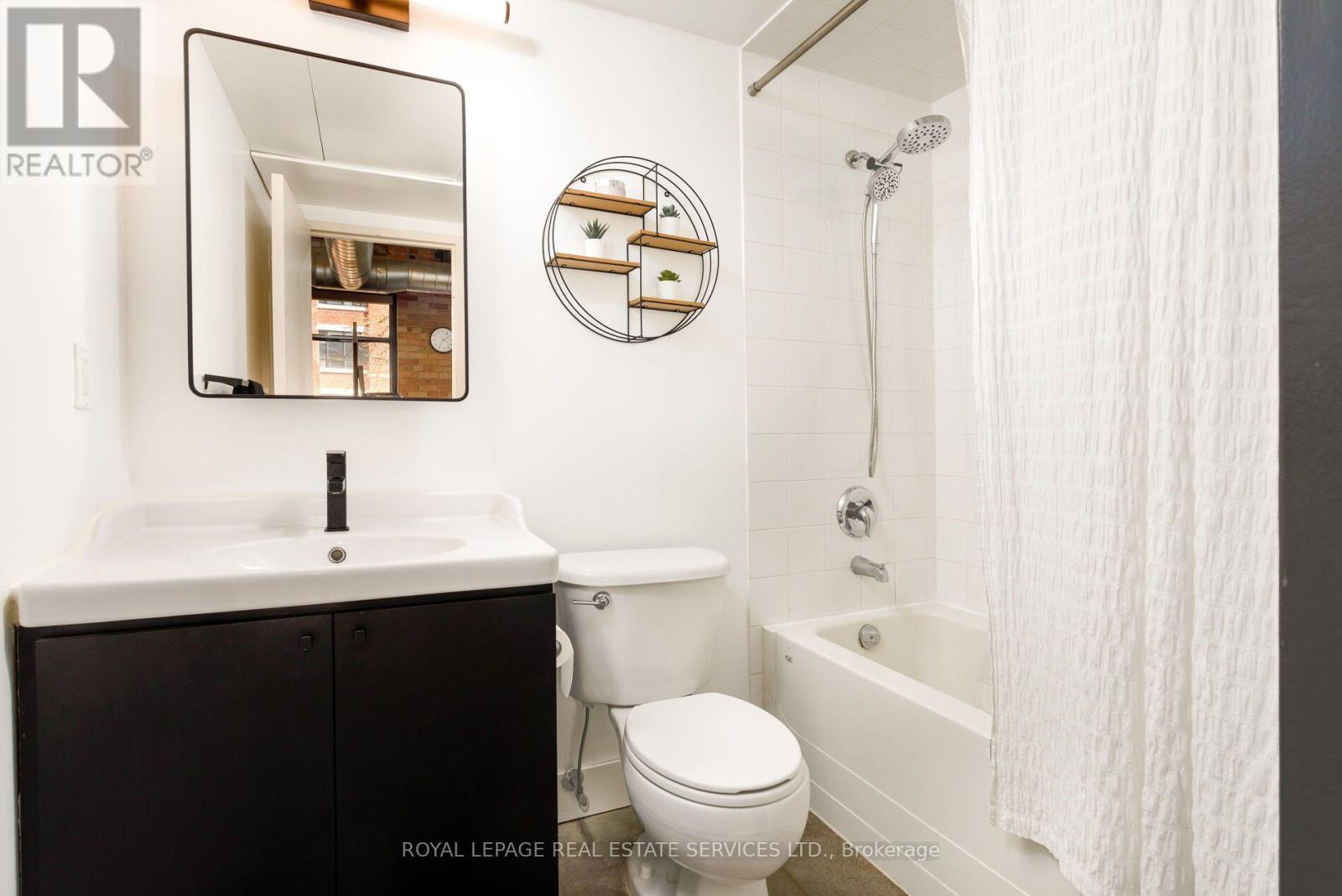 #326 68 BROADVIEW AVENUE - 15