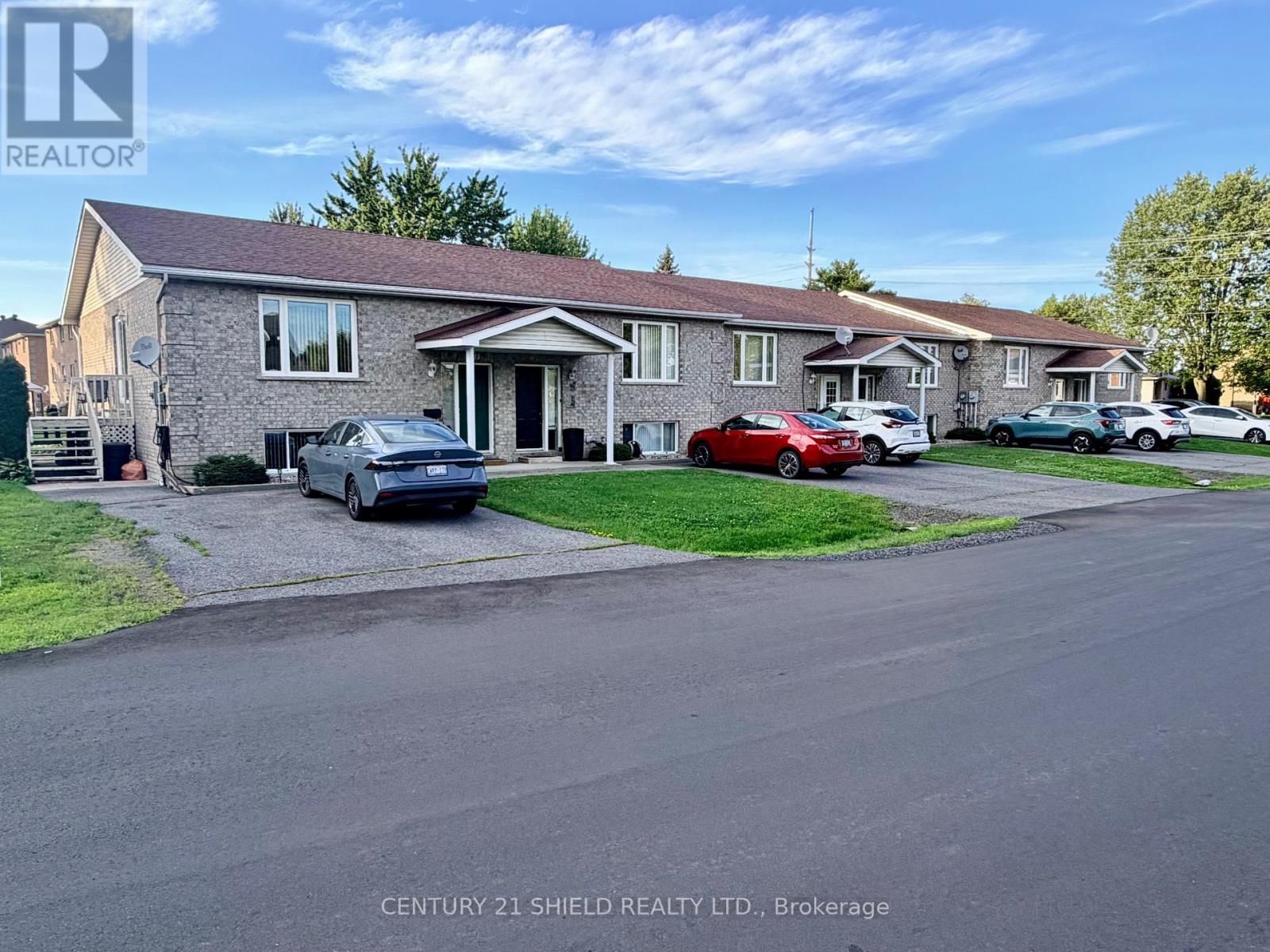 Property for sale at 19 SIMCOE STREET