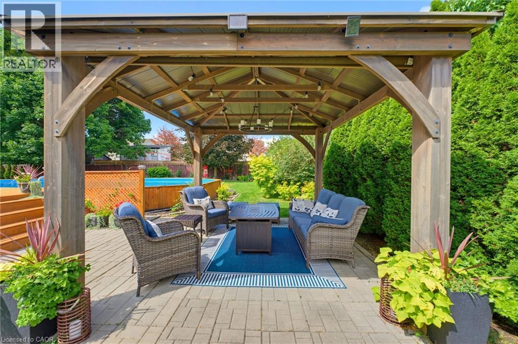 20 CLOVER Court - Image 34