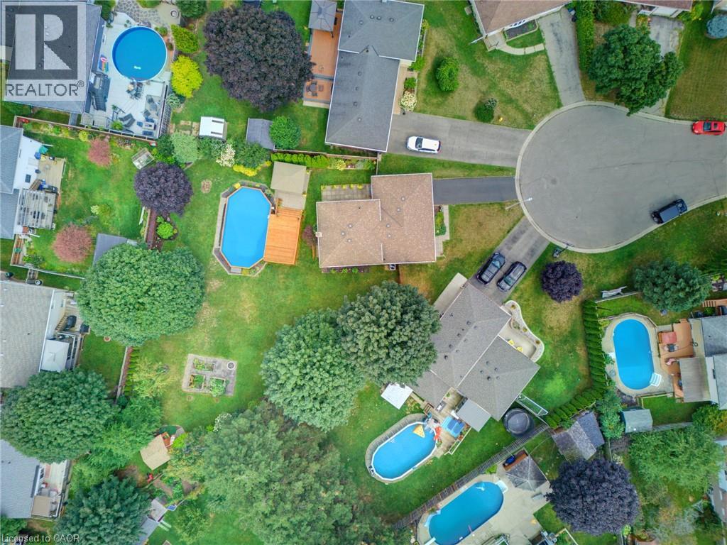 20 CLOVER Court - Image 45