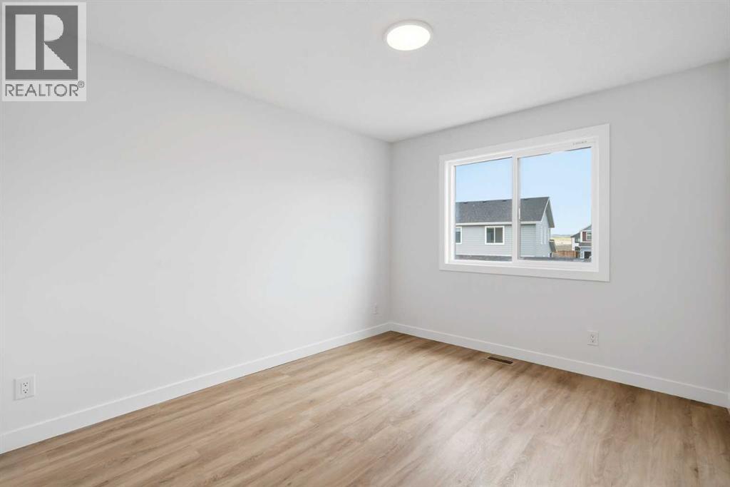 1125 Sailfin Heath - Image 25