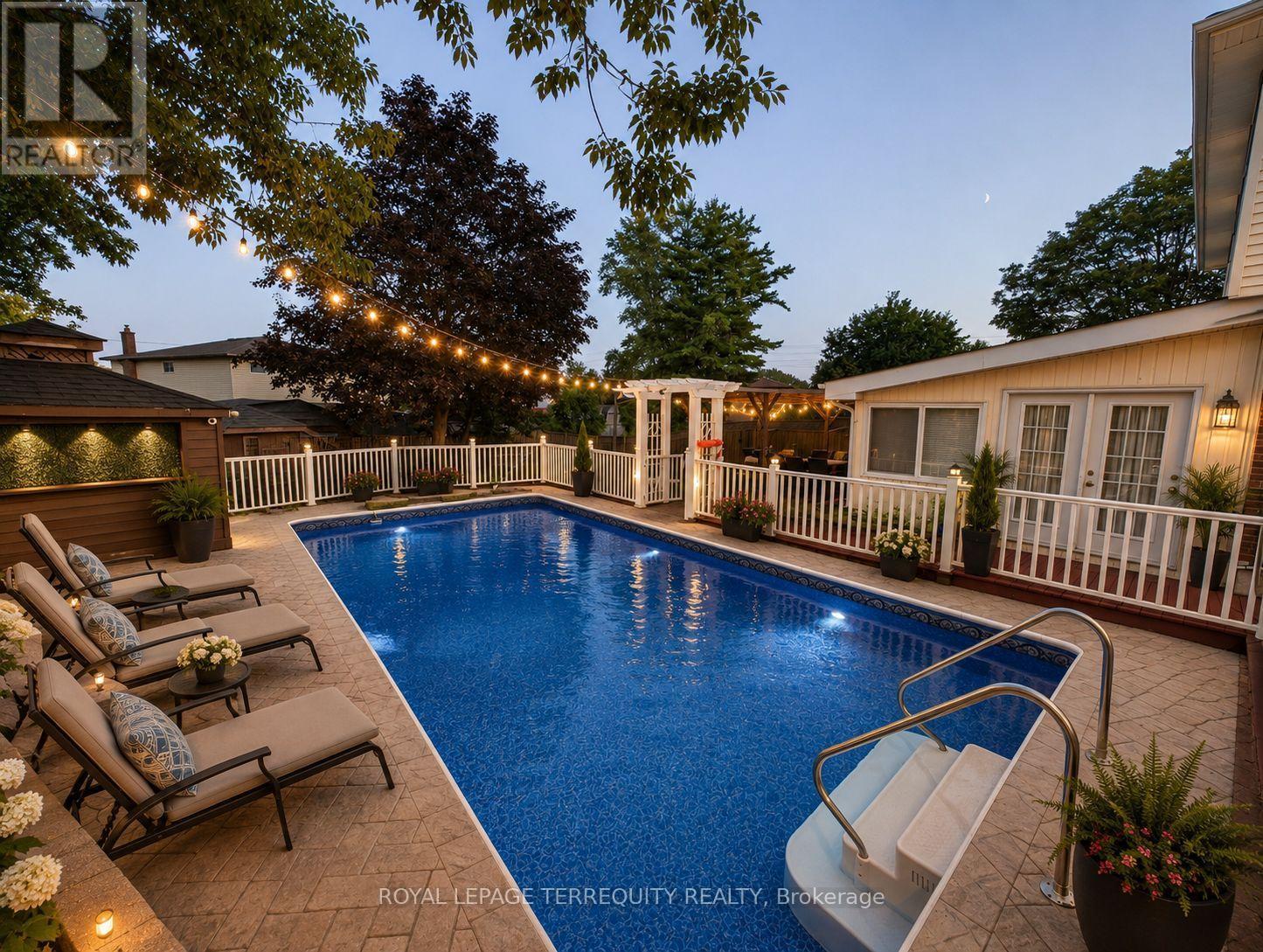 235 BARKLEY CRESCENT - Image 11