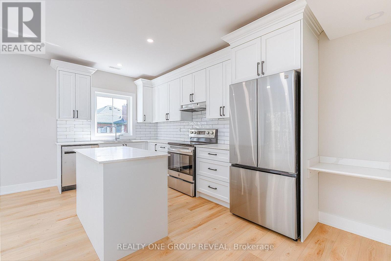 #3 24 Queen Street, Clarington (Bowmanville), Ontario, L1C1M2, Clarington (Bowmanville), Ontario — photo 4 of 5