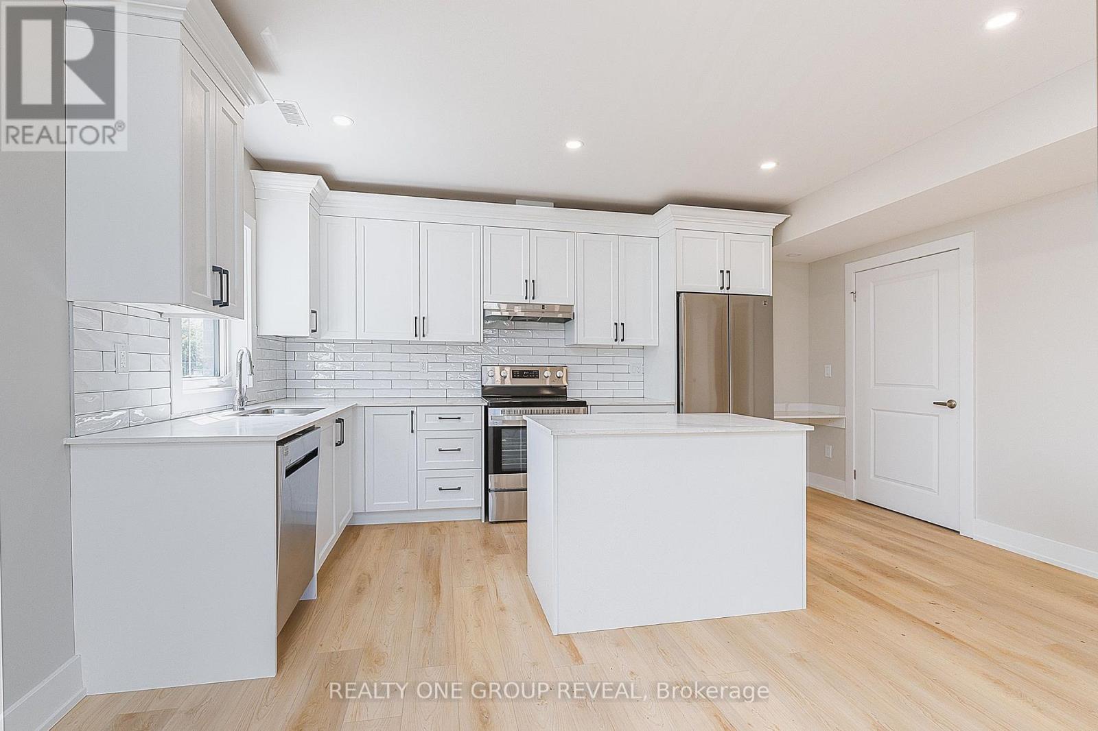 #3 24 Queen Street, Clarington (Bowmanville), Ontario, L1C1M2, Clarington (Bowmanville), Ontario — photo 5 of 5
