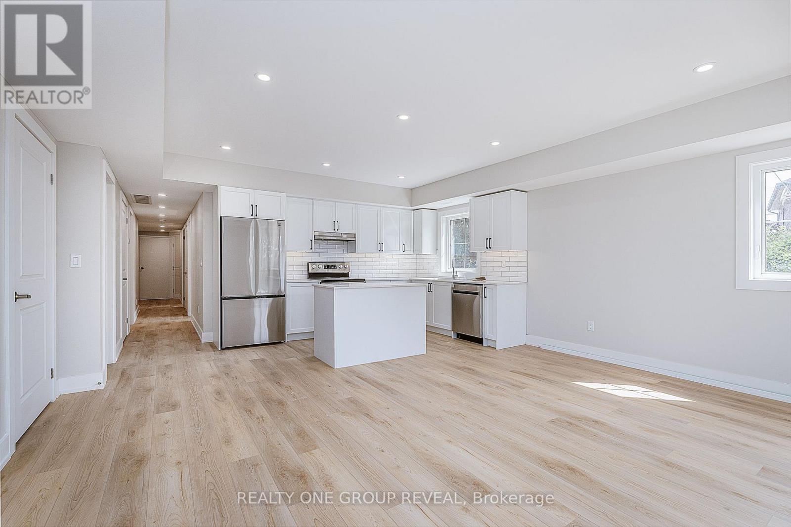 #1 24 Queen Street, Clarington (Bowmanville), Ontario, L1C1M2, Clarington (Bowmanville), Ontario — photo 4 of 5