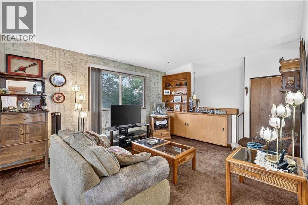 241196 East Lakeview Road - 21